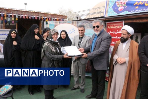 فیروزکوه میزبان جشنواره پرشکوه لباس ایرانی-اسلامی