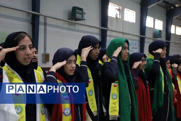 همایش سپاس مربی در یزد