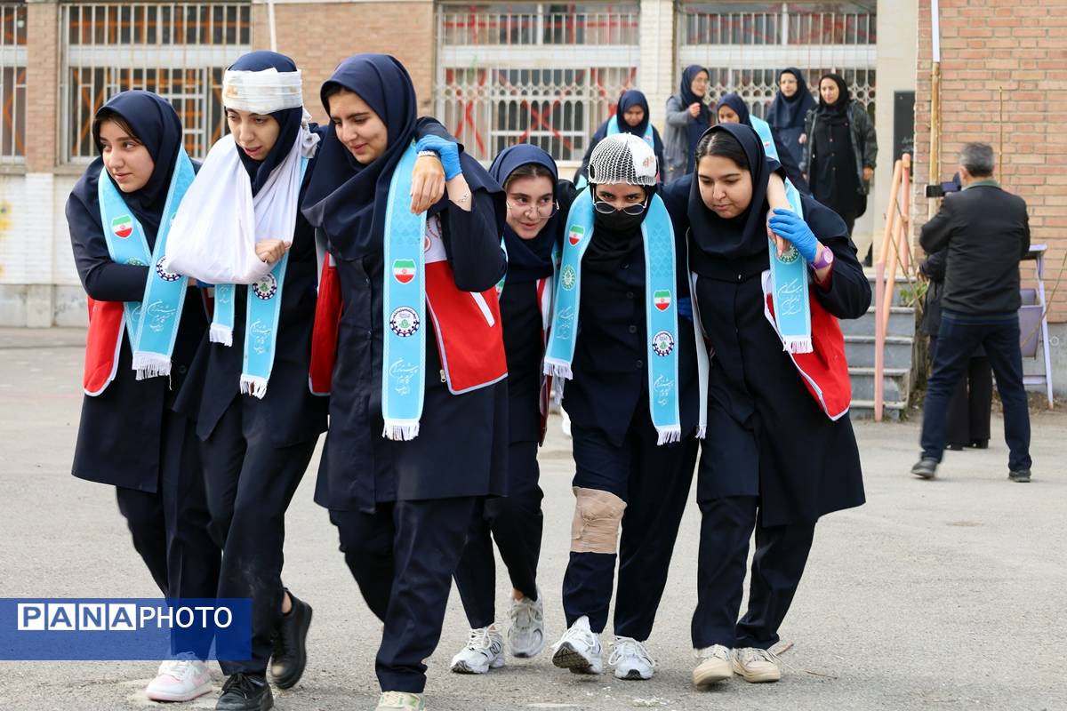 بیست و هفتمین مانور سراسری زلزله در آذربایجان غربی