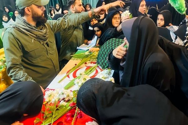 شهدای گمنام نماد مقاومت، شجاعت و ایثار ملت ایران هستند 