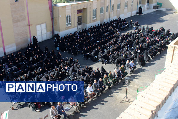 گرامیداشت هفته دفاع مقدس در دبیرستان شاهد رضویه قم