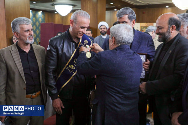 گردهمایی ورزشکاران در پویش ملی «به‌ساز مدرسه بساز مدرسه»