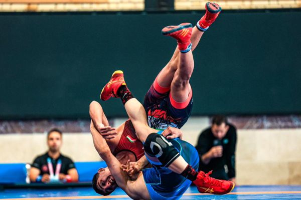 قهرمانان کوچک کشتی آزاد فردا عازم بغداد می‌شوند