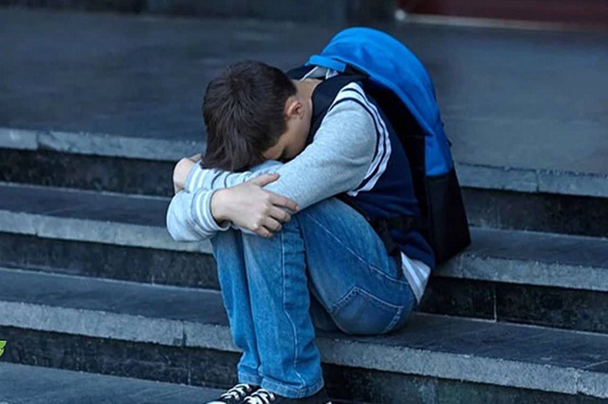 یک نوجوان چگونه میتواند بر نگرانیهای خود غلبه کند؟