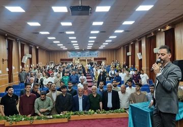 آیین تجلیل از رتبه‌های برتر و معلمین مدرسه آیت الله مشکینی
