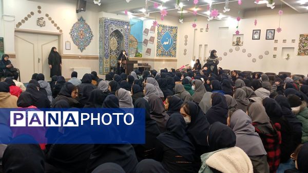 مراسم شهادت حضرت فاطمه زهرا(س) در دبیرستان شهید تیمسار فلاحی 