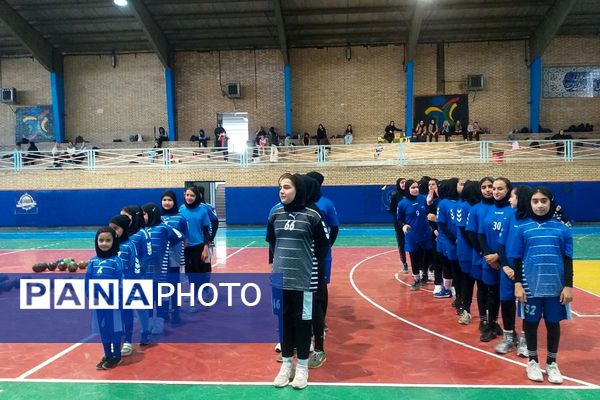 اجرای طرح ملی میدان پویا در سالن ورزشی شهید ثمری شهرستان ملارد 