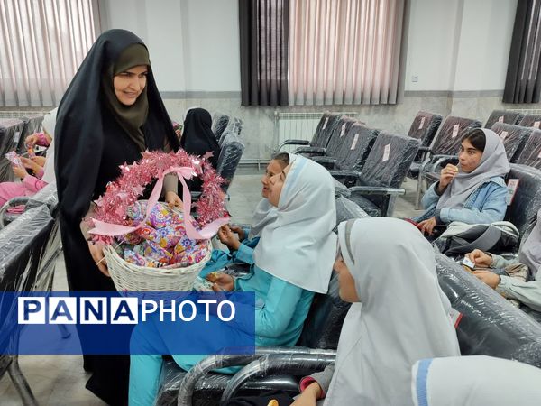 گرامیداشت روز دختر در قائمشهر