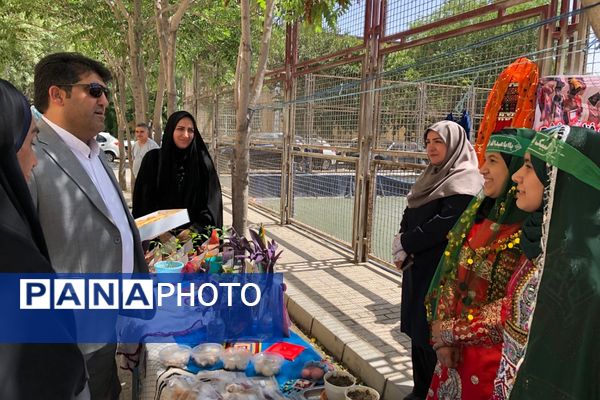 اختتامیه طرح ها و برنامه‌های معاونت آموزش ابتدایی در سالن فدک ناحیه دو شهرری 