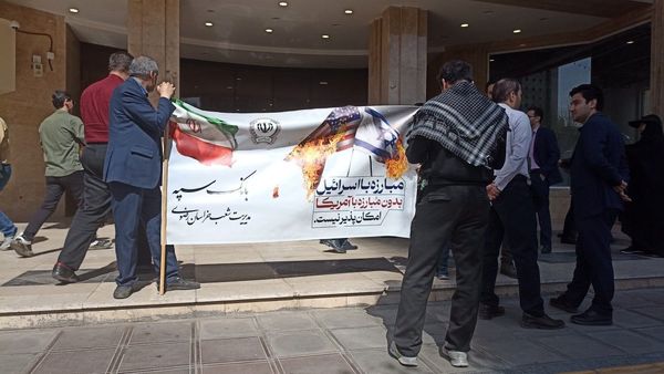مردم مشهد با صلابت وصف نشدنی در راهپیمایی روز قدس