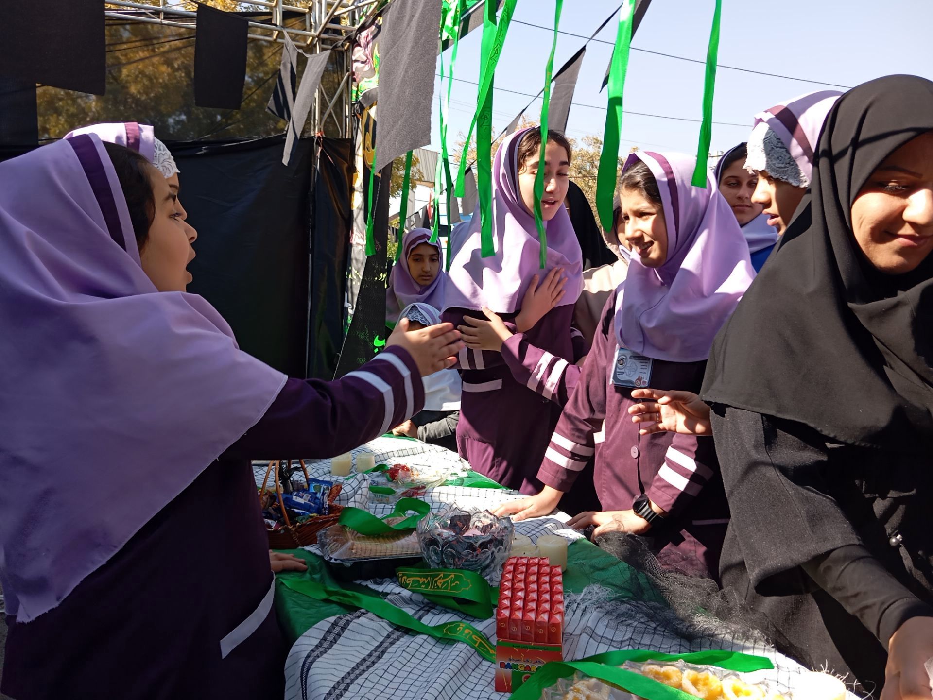 دبستان شهید کشاورز در سوگ فاطمیه