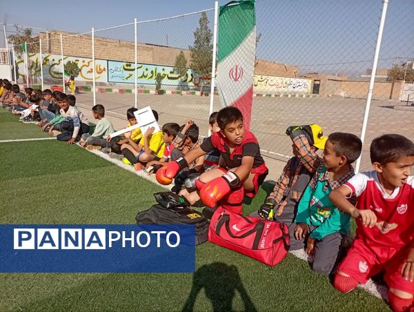 درخشش استعدادهای ورزشی و شور و شوق دانش آموزان دبستان شهید پسندیده فدافن