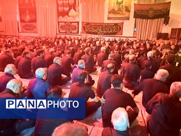 مراسم عزاداری شب هفتم ماه محرم در روستای نقاب شهرستان خلیل آباد