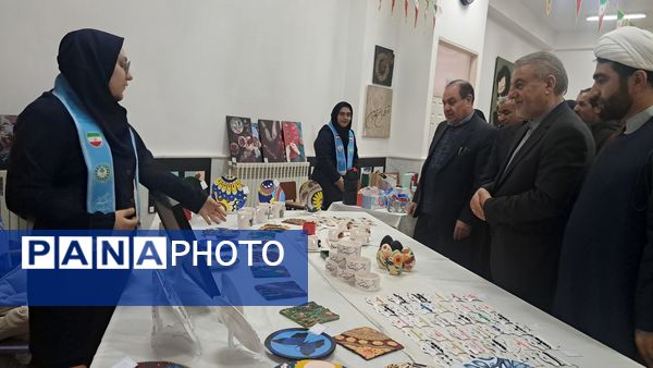 توزیع بسته‌های معیشتی به دانش‌آموزان مدارس ناحیه یک تبریز