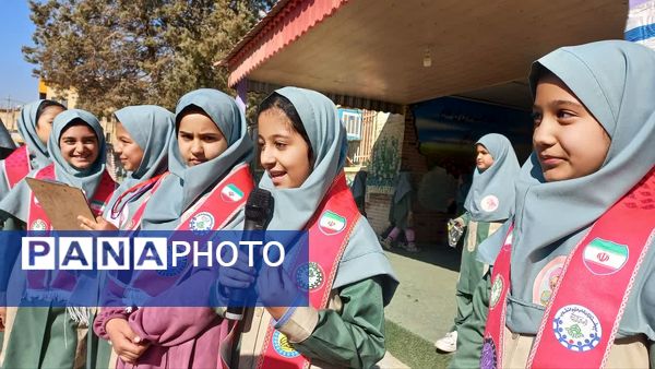 انتخابات شورای دانش آموزی در دبستان شاهد تحقیقی ناحیه 6