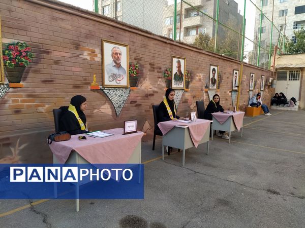انتخابات انجمن اولیا و مربیان در دبیرستان علی افشارنژاد 