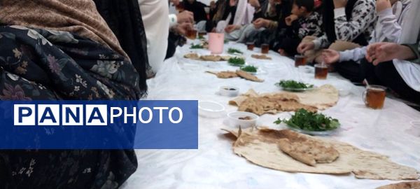 بانوان فدافن  زمزمه‌های ایمان در خلوت نورانی اعتکاف مسجد جامع