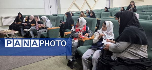 دوره آموزشی خبرنگاران ارشد مدارس دخترانه کاشمر 