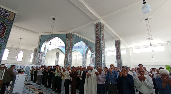 زیباترین جلوه تعبد در مسجد ابراهیم خلیل زرقان 