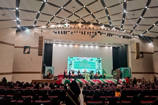 همایش گرامیداشت هفته بسیج در مجتمع آیه ها در سالن انقلاب مشهد مقدس