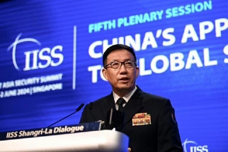 وزیر دفاع چین: قاطعانه استقلال تایوان را مهار می‌کنیم