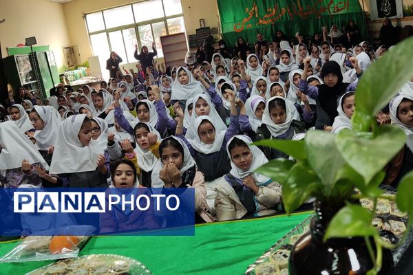 طنین نوای عشق و عزا؛ مراسم عزاداری دهه دوم فاطمیه در مدارس بهارستان‌دو