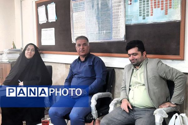 برگزاری جشن آغاز سال تحصیلی جدید در مدرسه بعثت ناحیه یک شهرری