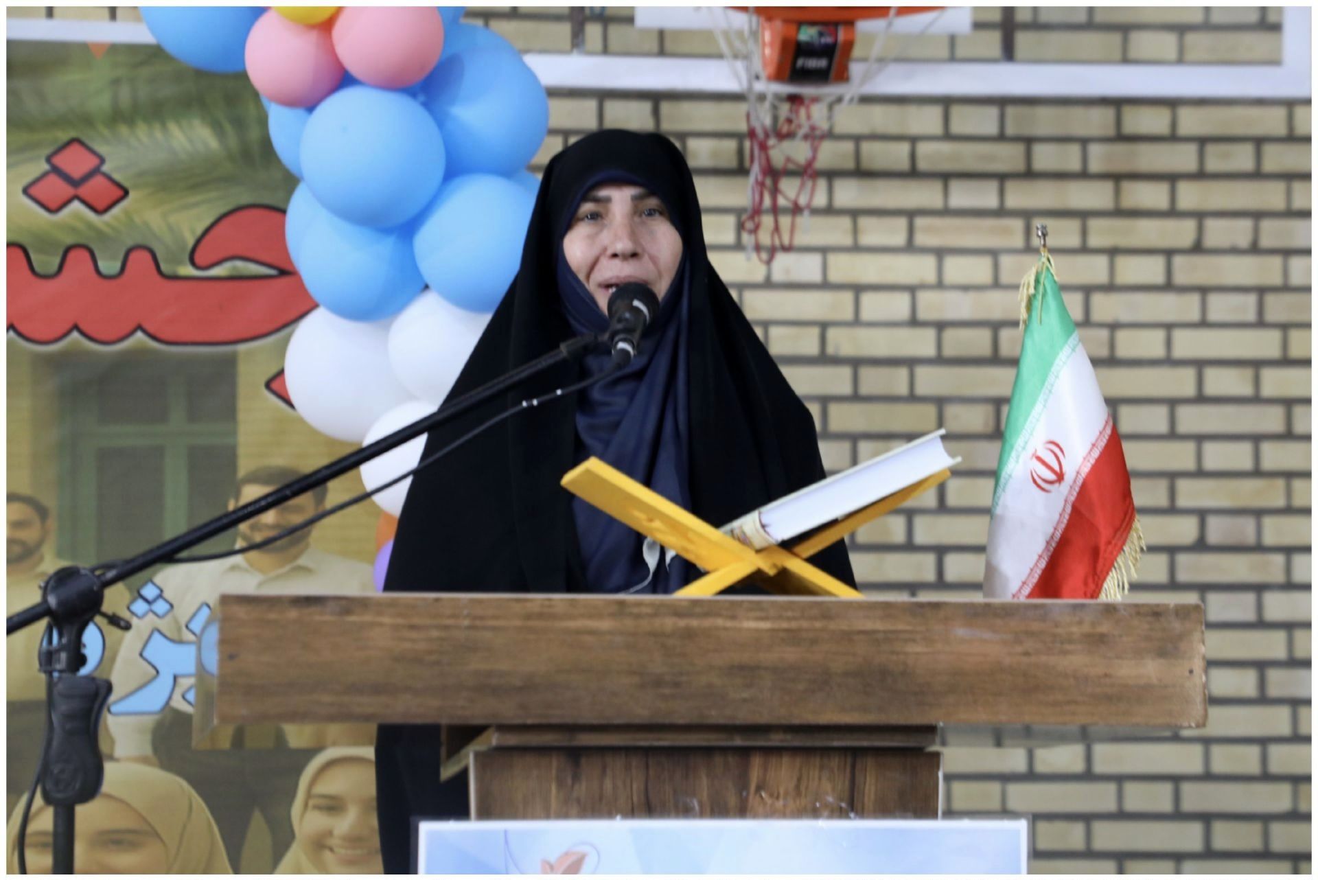 نوجوانان سرمایه‌های بزرگ آینده کشور هستند