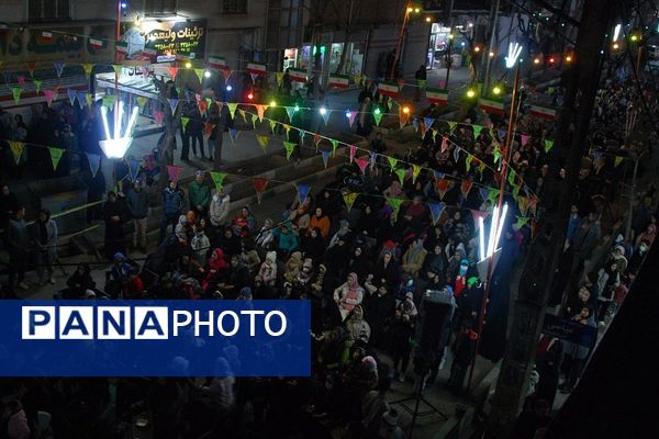 جشن خیابانی نیمه شعبان در شهر قیامدشت 