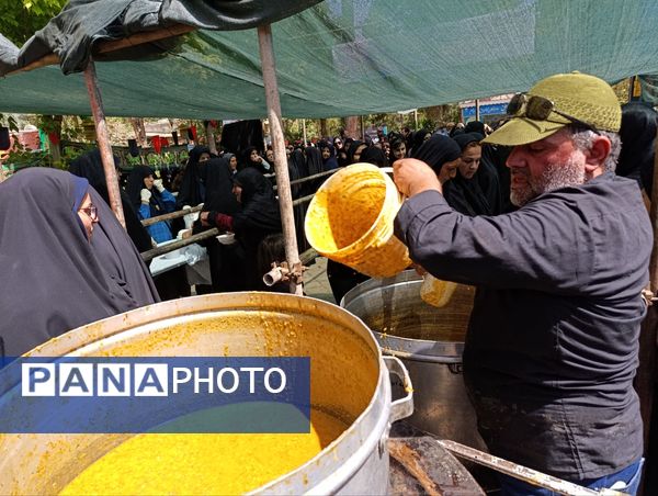 حضور مردم نیشابور در راهپیمایی جاماندگان اربعین حسینی