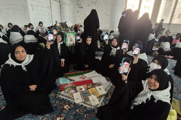 همایش بزرگ حلقه‌های صالحین، با محور هم‌افزایی ساختارهای تربیتی در کرج 