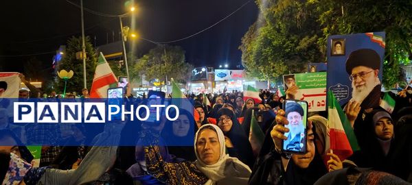 اجتماع مردم غیور بجنورد در حمایت از بیانات مقام معظم رهبری