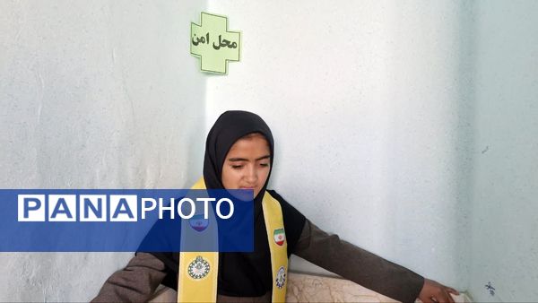 بیست و ششمین مانور سراسری زلزله در دبیرستان نمونه اندیشه کاشمر
