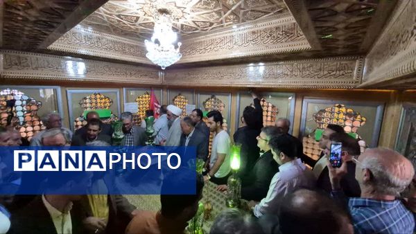 مراسم غبارروبی ضریح مطهر حضرت سلطانعلی(ع) همزمان با میلاد پیامبر(ص) و امام صادق(ع) در مشهد اردهال