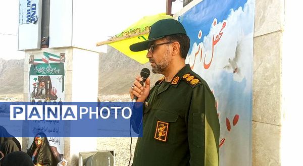 محفل نور؛ انس با شهدای گمنام در طلیعه سوم خرداد