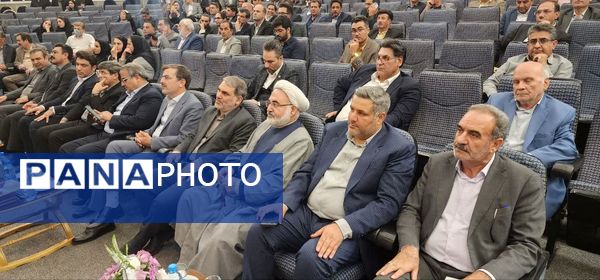 نخستین اجلاس فرصت‌های سرمایه‌گذاری تربت‌حیدریه در مشهد