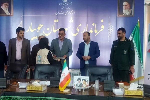 تقدیر از دانش‌آموز خبرنگار پانا در جویبار 