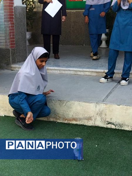 جشن دانش شهرستان میناب در روز آزمایشگاه 