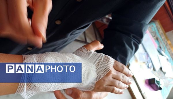 بیست و هفتمین مانور سراسری زلزله در دبیرستان نمونه وکیلی ۱۰