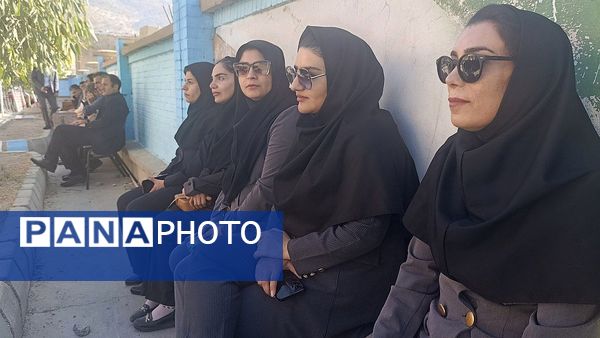 برگزاری مانور پدافند غیر عامل در دبیرستان الزهرا دیشموک 