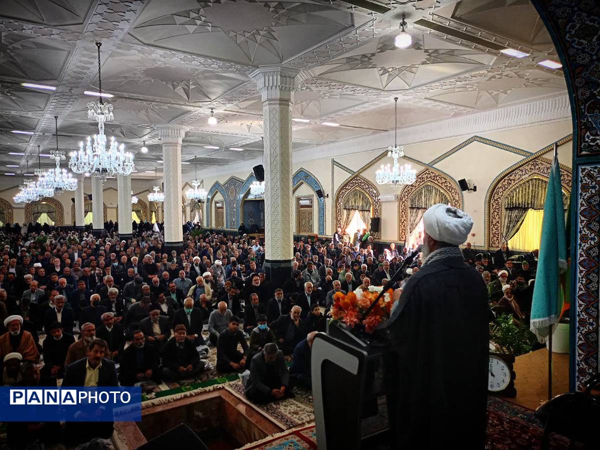 نماز عبادی سیاسی جمعه در زیارتگاه مدرس(ره)