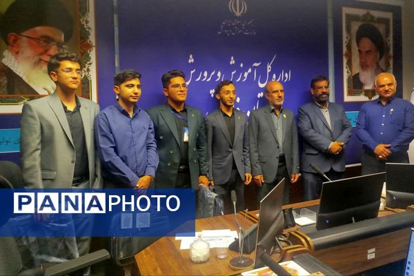 شورای دانش‌آموزی نقش قابل توجیه در تولید اندیشۀ این نسل و هدایت آن 