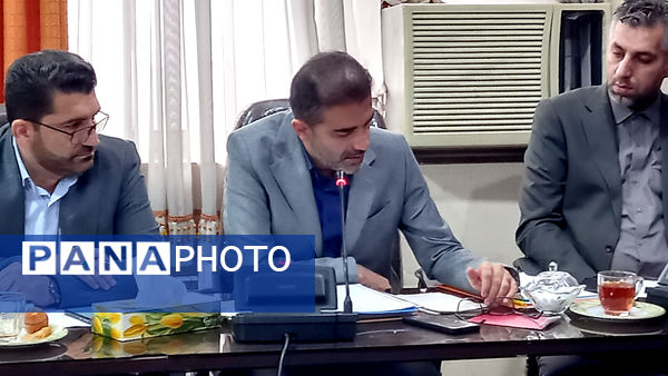 نشست هم‌اندیشی و افتتاح پروژه مهر در آموزش و پرورش قائمشهر