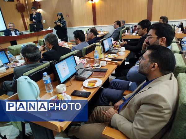 امضای تفاهم‌نامه توسعه هنرستان‌های جوار صنعت در خراسان رضوی