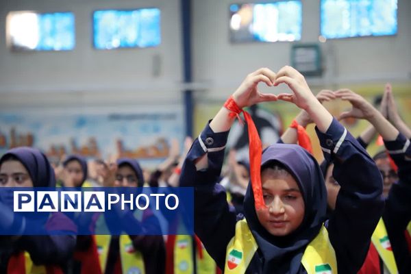 همایش سپاس مربی در یزد
