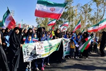 13 آبان پرشور در شهرستان رباط‌کریم؛ همدلی دانش‌آموزان، خانواده‌ها و مسئولان