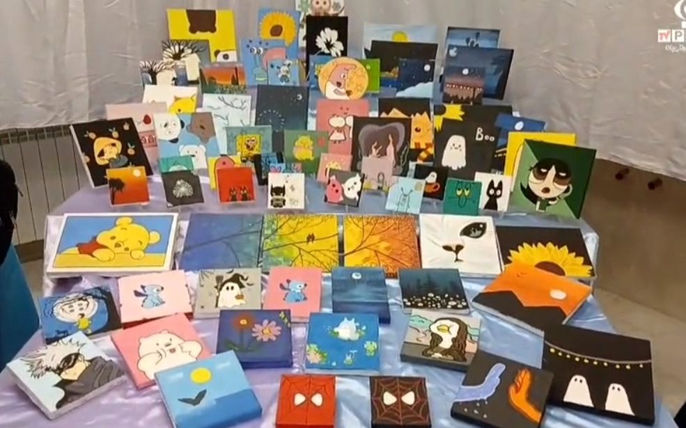 برپایی نمایشگاه فرهنگی هنری «فردا» در دبیرستان  قائمیه