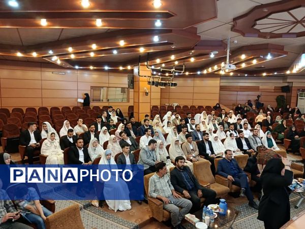 جشن باشکوه پیوند ۷۰ زوج دانشجوی دانشگاه آزاد اسلامی کاشان