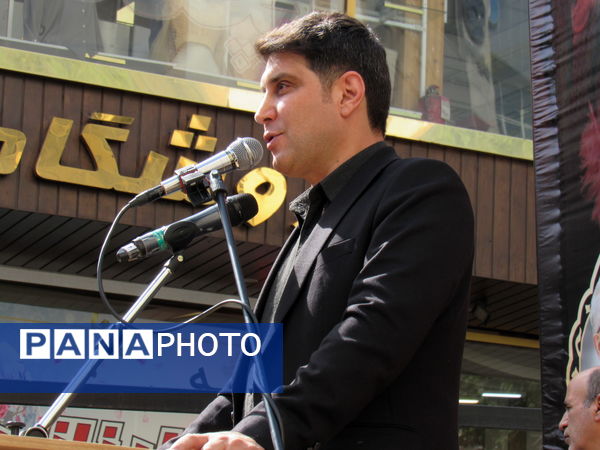 خروش بی‌نظیر سنندج در بدرقه شهید آسمانی رضا بسطامی