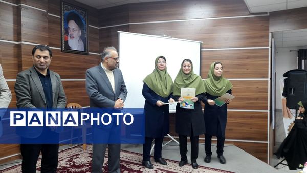 آیین گرامیداشت هفته پژوهش در شهرستان قائمشهر 